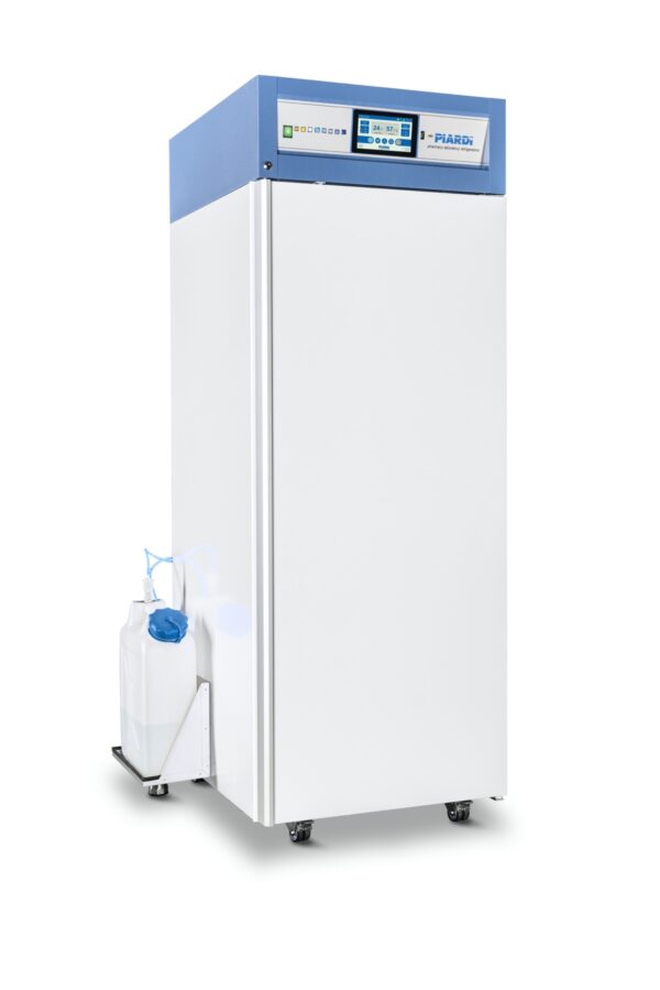 CC 700 J7